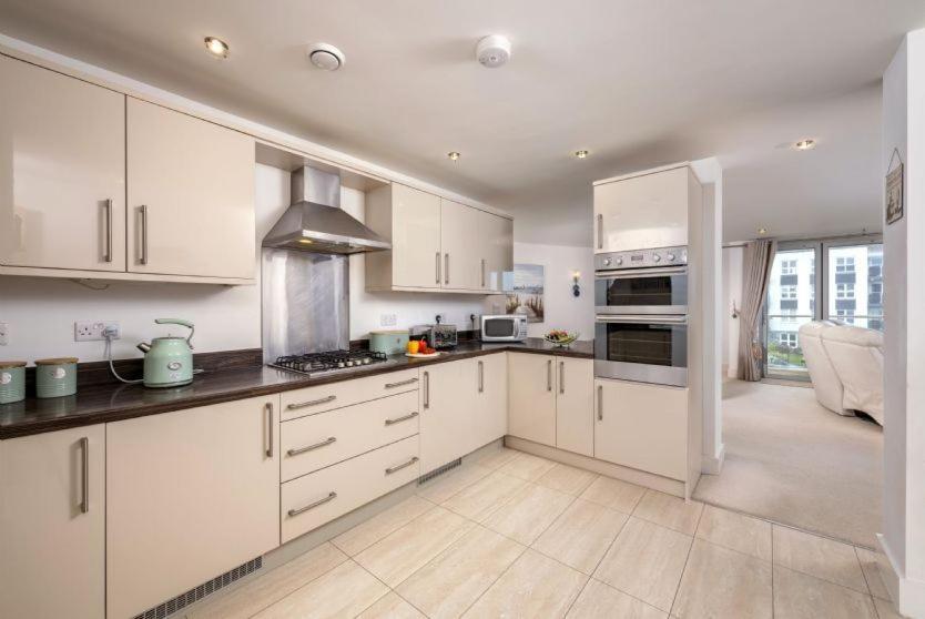 Vila Number 2 In Lusty Glaze, Newquay New Quay Exteriér fotografie